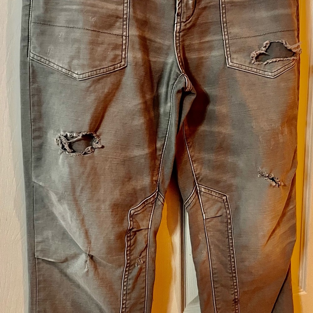 Pants - Picture 2 of 7